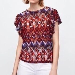 Zara stretch soft lace flutter sleeve top M